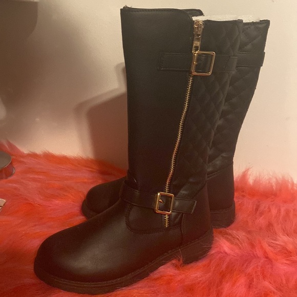 Fab kids boots - Picture 2 of 4